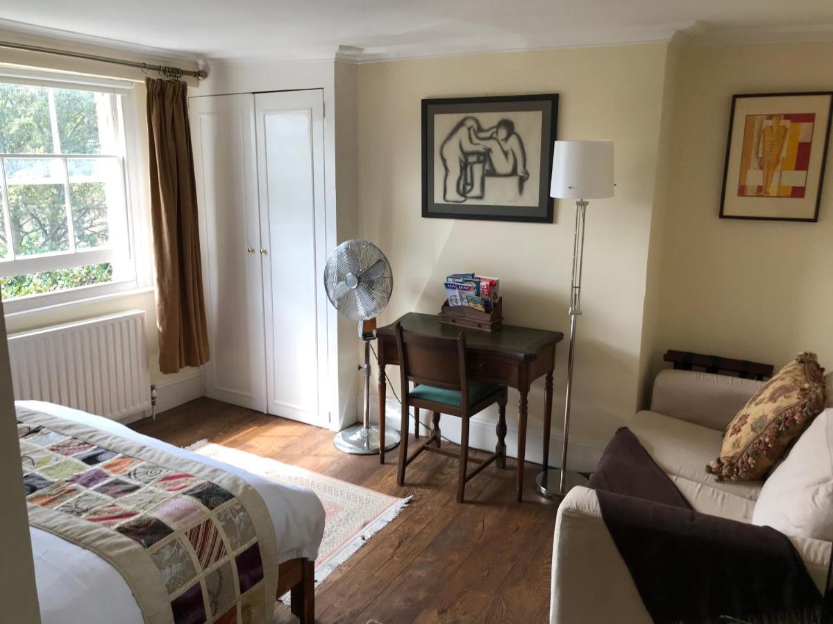 Griffin House Holiday Apartments Лондон Екстериор снимка